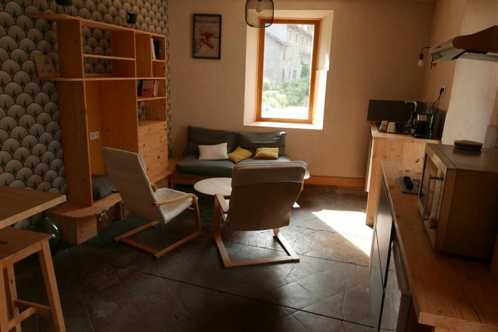 Joli Appartement Confortable Renove Style Cosy Saint-Martin-de-la-Porte Εξωτερικό φωτογραφία